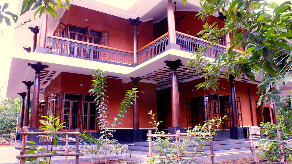 Heritage guest house at Adishakti Theatre heritage guest house at Adishakti Theatre, accommodation in Pondicherry, Adishakti, Adishakti, Adishakti Theatre, theatre commune, theatre community, living in a commune, traditional architecture, Laurie Baker mud construction, alternate travel, hotels, performing arts, theatre, experimental theatre, plays, music, theatre workshop, music workshop, arts, Pondicherry, Puducherry, Villupuram District, Tamil Nadu, India, South India, culture, eco travel, green travel, voluntourism, volunteer opportunities, self-sustaining communities, travel